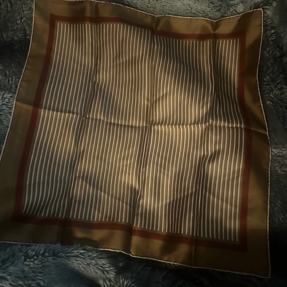 Yves Saint Laurent Men's Gold and Red Silk Scarf - Picture 4 of 10